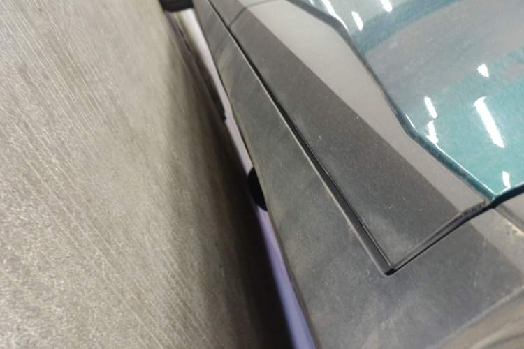 Used AION UT 2025 420 Prestige Edition Left Side Sill