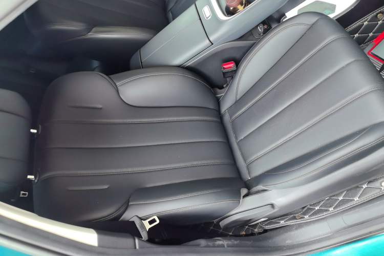 Used AION UT 2025 420 Smart Edition Right Front Seat