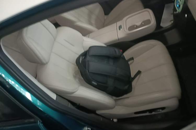 Used AION UT 2025 420 Prestige Edition Right Front Seat
