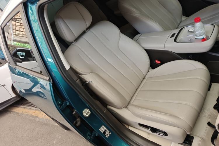 Used AION UT 2025 420 Prestige Edition Right Front Seat