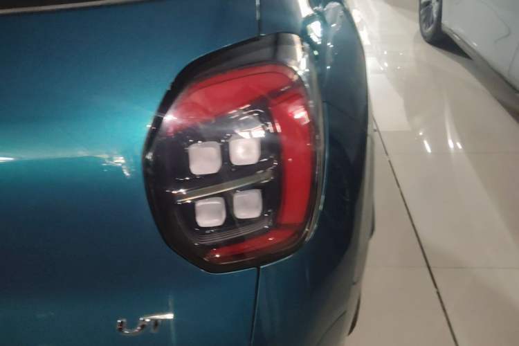 Used AION UT 2025 420 Prestige Edition Right Rear Taillight
