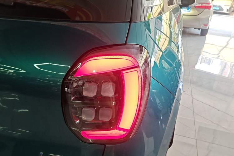 Used AION UT 2025 420 Prestige Edition Right Rear Taillight