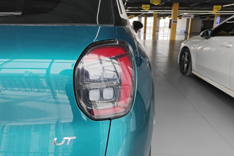 Used AION UT 2025 420 Prestige Edition Right Rear Taillight
