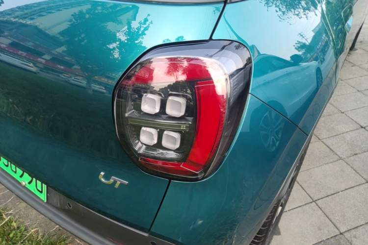 Used AION UT 2025 420 Prestige Edition Right Rear Taillight