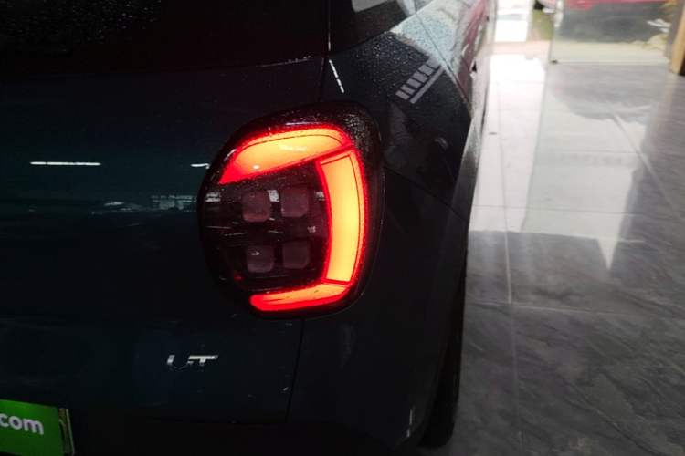 Used AION UT 2025 420 Prestige Edition Right Rear Taillight