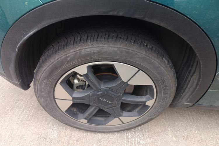 Used AION UT 2025 420 Prestige Edition Right Rear Wheel Hub