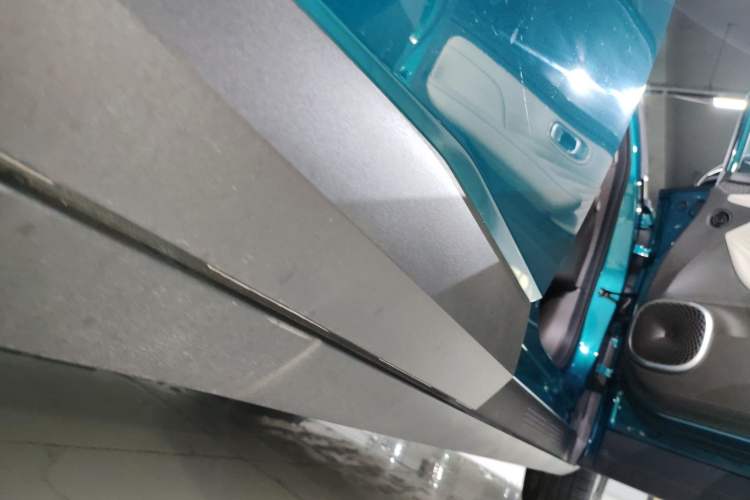 Used AION UT 2025 420 Prestige Edition Right Side Sill