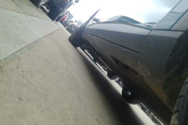 Used AION UT 2025 420 Prestige Edition Right Side Sill