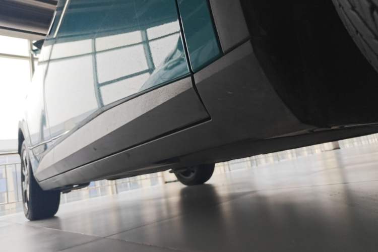 Used AION UT 2025 420 Prestige Edition Right Side Sill