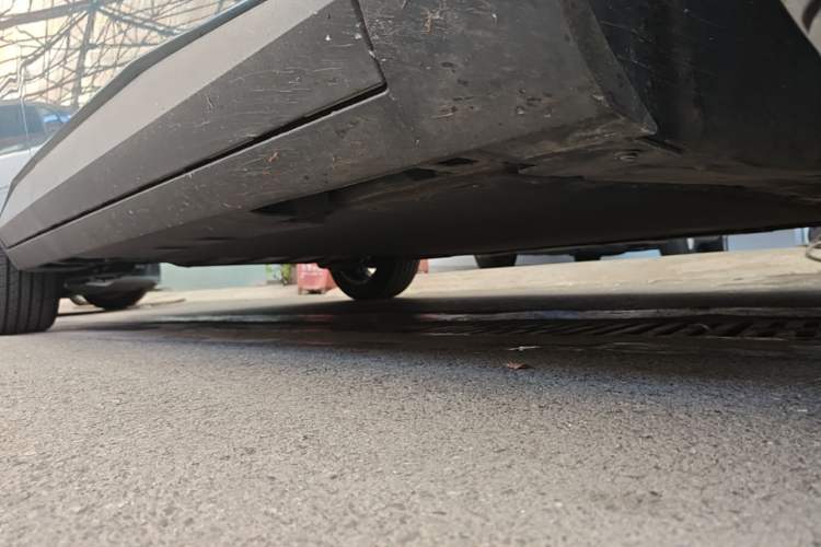 Used AION UT 2025 420 Prestige Edition Right Side Sill