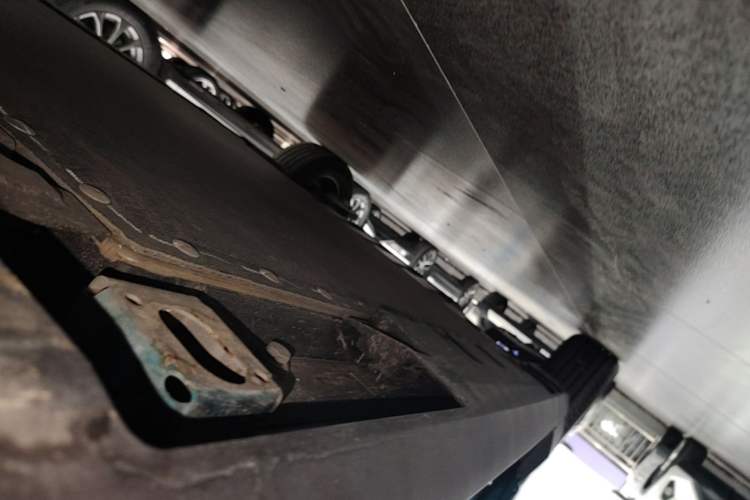 Used AION UT 2025 330 Starlight Edition Right Side Sill
