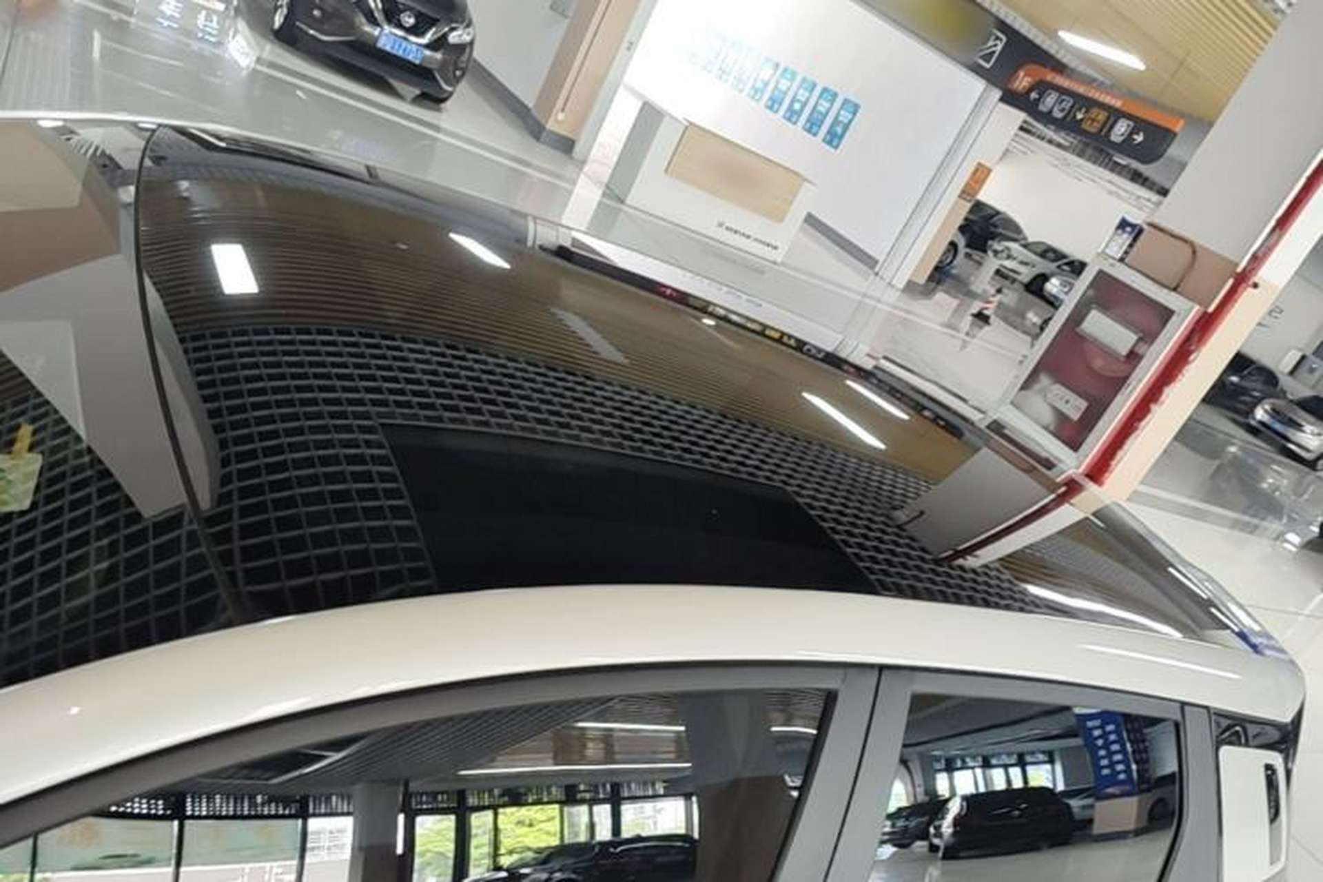 Used AION UT 2025 420 Prestige Edition Roof