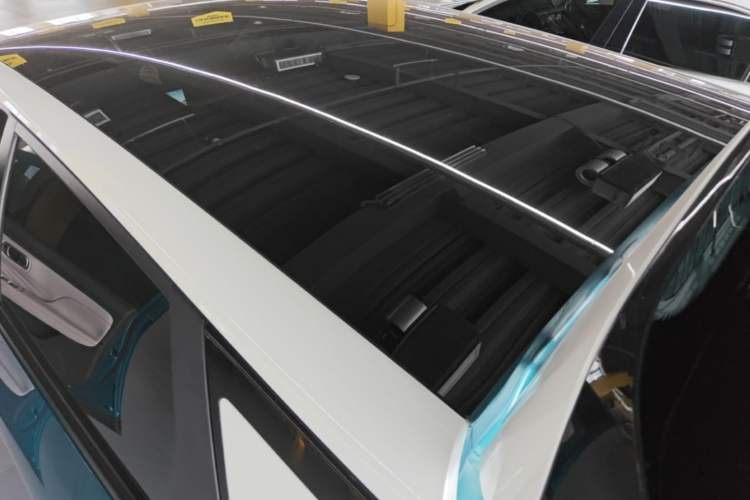 Used AION UT 2025 420 Prestige Edition Roof