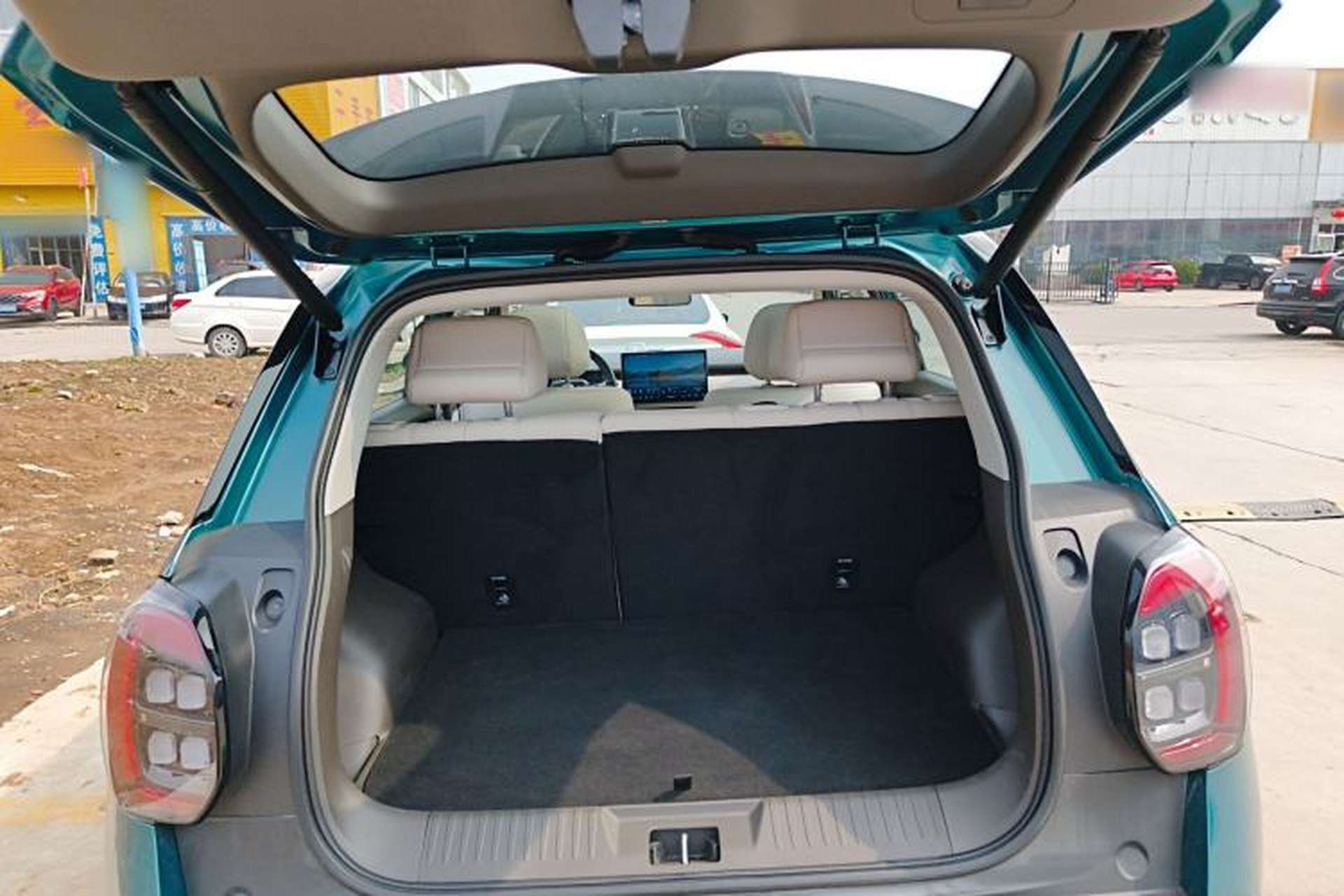 Used AION UT 2025 420 Prestige Edition Trunk