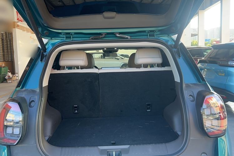 Used AION UT 2025 420 Prestige Edition Trunk
