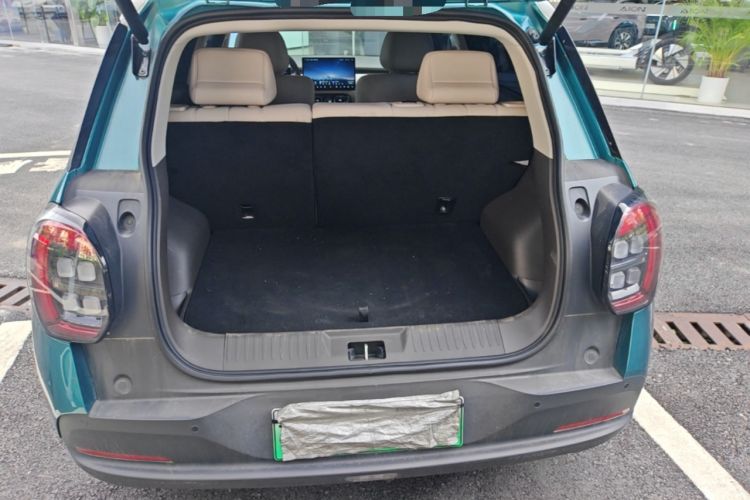 Used AION UT 2025 420 Prestige Edition Trunk
