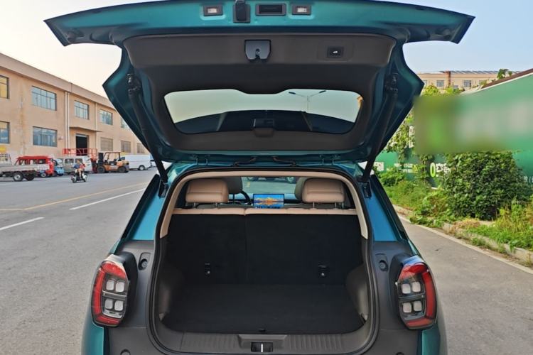 Used AION UT 2025 420 Prestige Edition Trunk