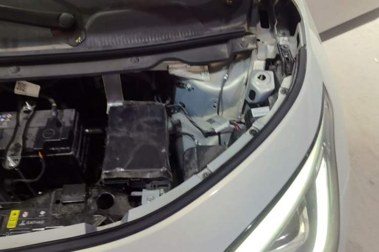 Used AION UT 2025 420 Intelligent Luxury Edition Engine Bay Left