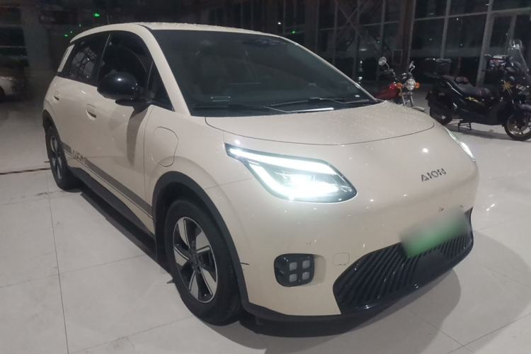 Used AION UT 2025 420 Intelligent Luxury Edition Exterior 2