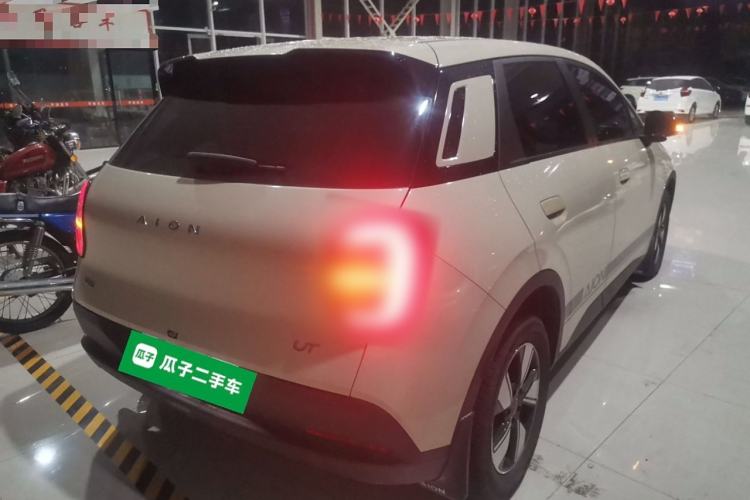 Used AION UT 2025 420 Intelligent Luxury Edition Exterior 5