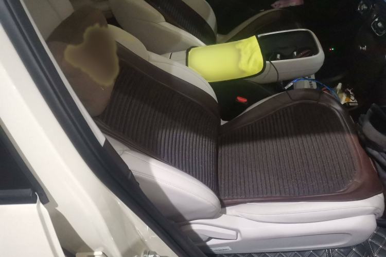 Used AION UT 2025 420 Intelligent Luxury Edition Right Front Seat