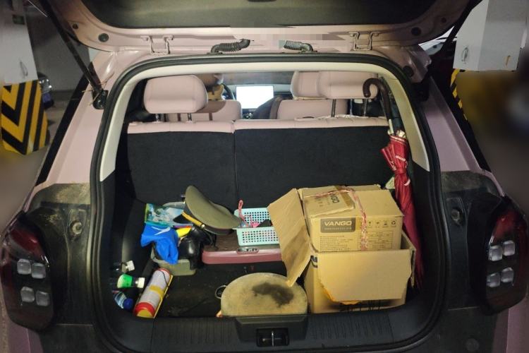 Used AION UT 2025 420 Intelligent Luxury Edition Trunk