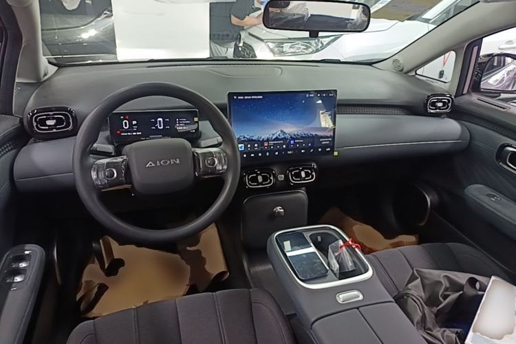 Used AION UT 2025 330 Starlight Edition Center Console