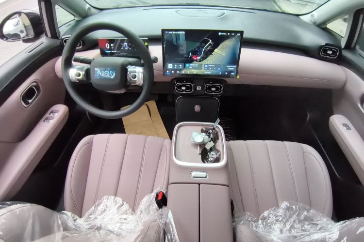 Used AION UT 2025 330 Starlight Edition Center Console