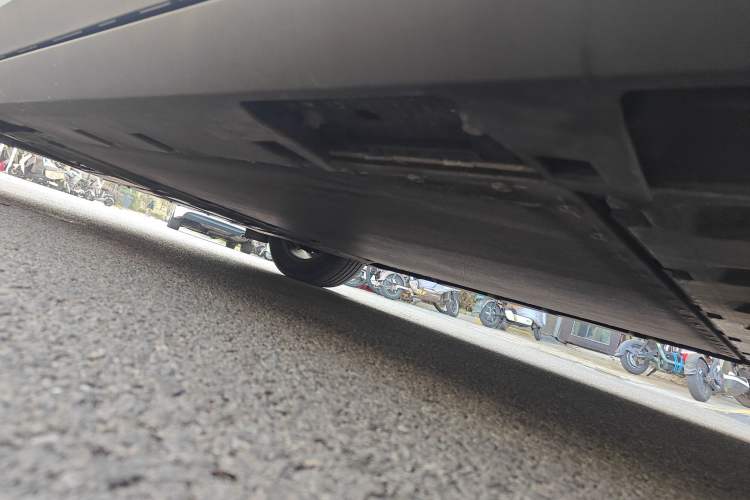 Used AION UT 2025 420 Intelligent Luxury Edition Chassis Rear Left