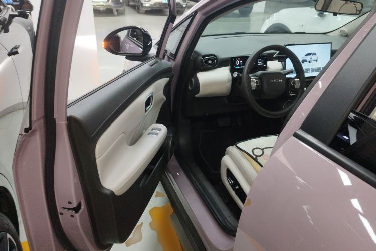 Used AION UT 2025 420 Intelligent Luxury Edition Driver Seat