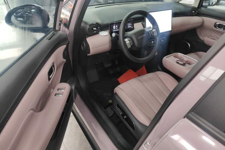 Used AION UT 2025 420 Intelligent Luxury Edition Driver Seat