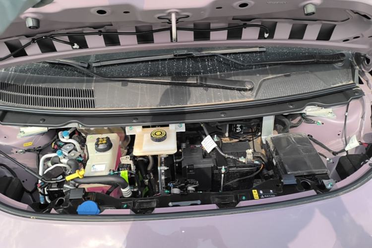 Used AION UT 2025 330 Starlight Edition Engine Bay