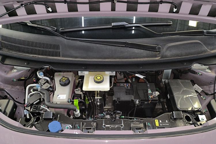 Used AION UT 2025 330 Starlight Edition Engine Bay