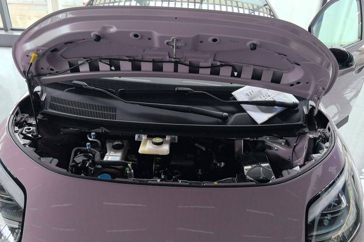 Used AION UT 2025 330 Starlight Edition Engine Bay