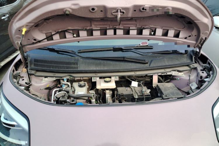 Used AION UT 2025 420 Intelligent Luxury Edition Engine Bay