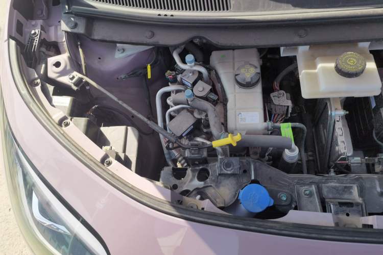 Used AION UT 2025 420 Intelligent Luxury Edition Engine Bay Right