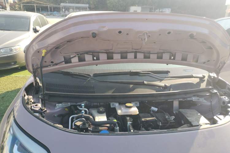 Used AION UT 2025 420 Intelligent Luxury Edition Engine Bay