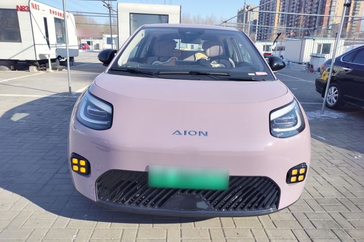 Used AION UT 2025 330 Starlight Edition Exterior 1