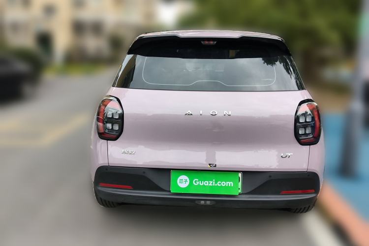Used AION UT 2025 420 Smart Edition Exterior 4