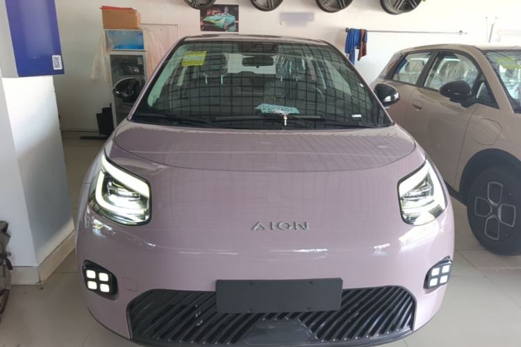 Used AION UT 2025 330 Starlight Edition Front