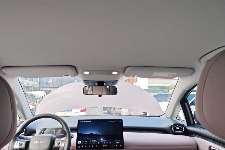 Used AION UT 2025 420 Smart Edition Headliner