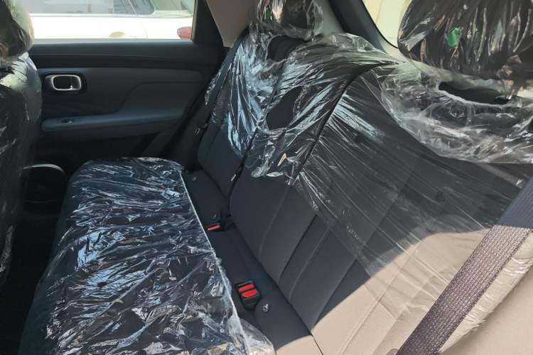 Used AION UT 2025 330 Starlight Edition Interior 1