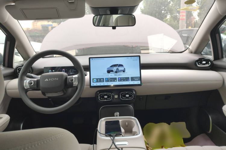Used AION UT 2025 330 Starlight Edition Interior 2