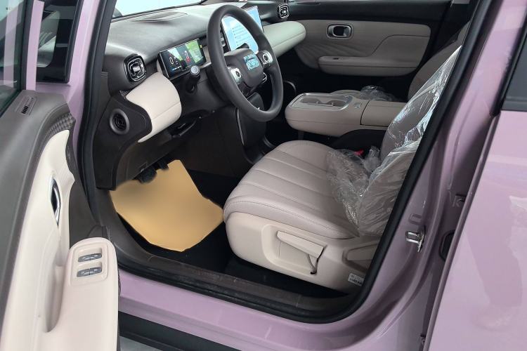 Used AION UT 2025 330 Starlight Edition Left Front Seat