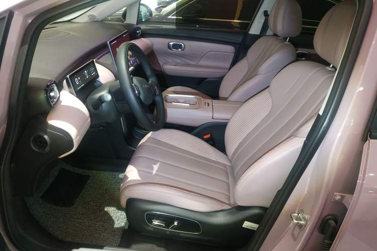 Used AION UT 2025 420 Intelligent Luxury Edition Left Front Seat