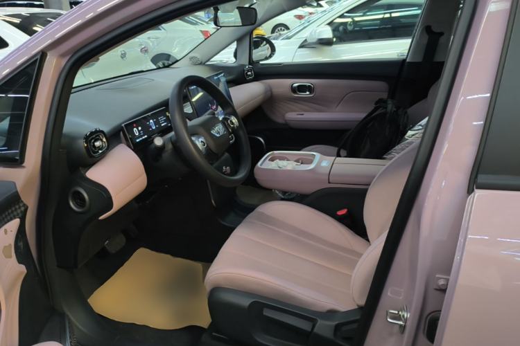 Used AION UT 2025 330 Starlight Edition Left Front Seat