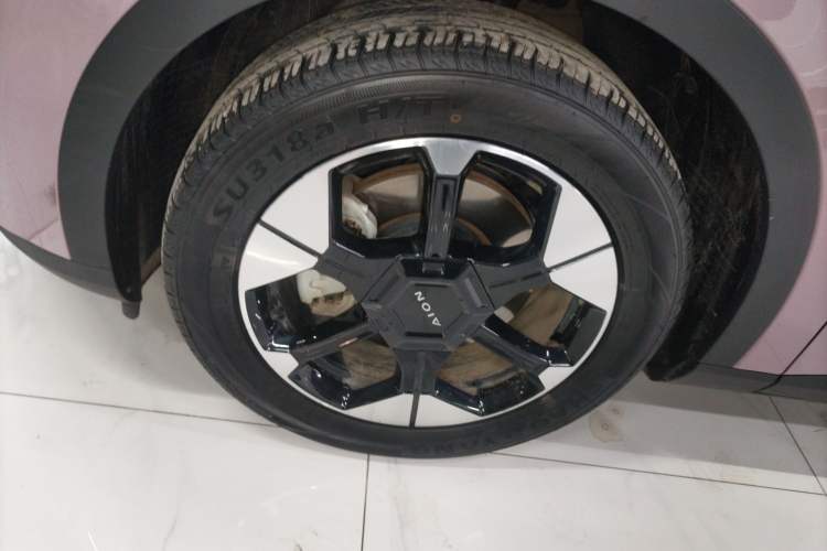 Used AION UT 2025 420 Prestige Edition Left Front Wheel Hub