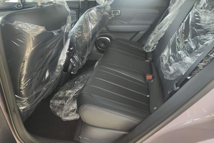 Used AION UT 2025 420 Intelligent Luxury Edition Left Rear Seat