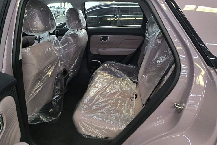 Used AION UT 2025 330 Starlight Edition Left Rear Seat