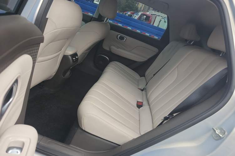 Used AION UT 2025 420 Prestige Edition Left Rear Seat
